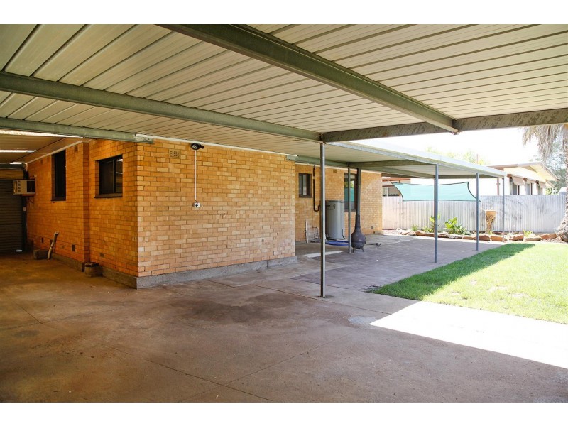 20 WAYFORD STREET, Elizabeth Vale SA 5112