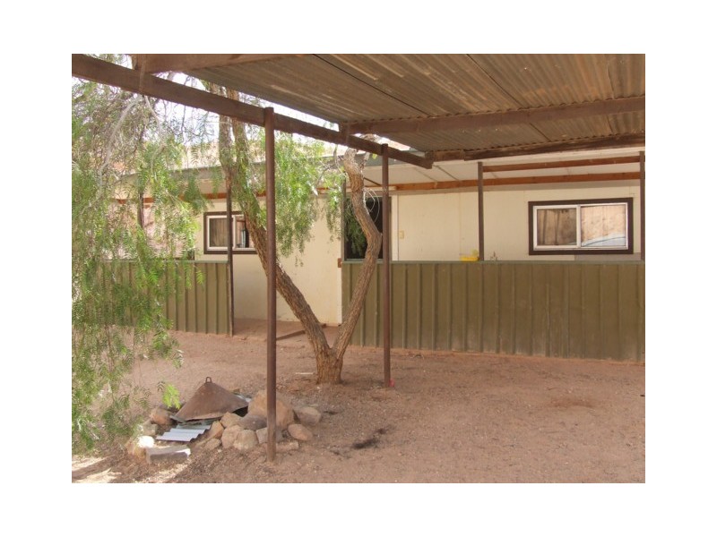 899 Holly Crescent, Coober Pedy SA 5723