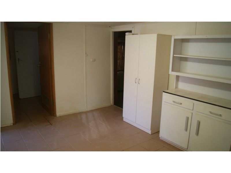 899 Holly Crescent, Coober Pedy SA 5723