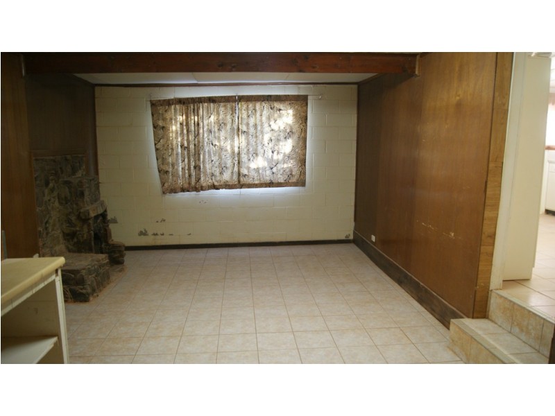 899 Holly Crescent, Coober Pedy SA 5723