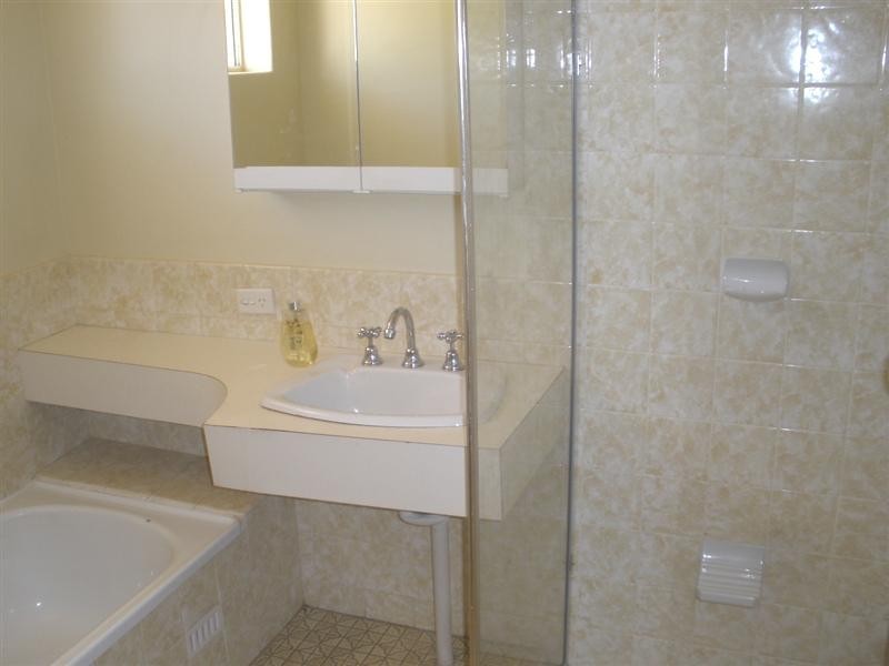 35 MAXLAY ROAD, Modbury Heights SA 5092