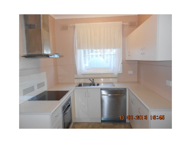 5 Hecker street, Elizabeth Grove SA 5112