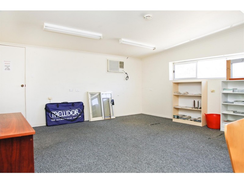 1,2, 34-36 Kesters, Para Hills West SA 5096