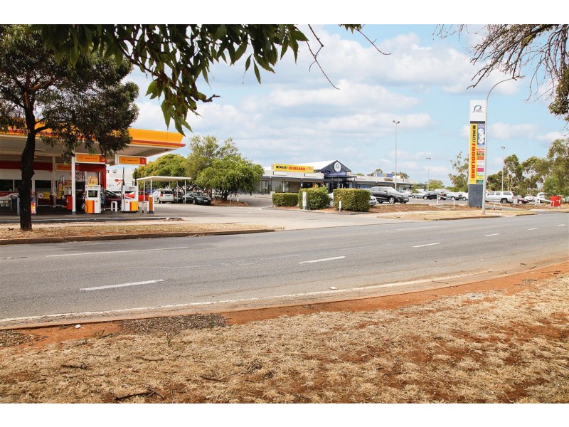 110 Yorktown Rd, Elizabeth Park SA 5113