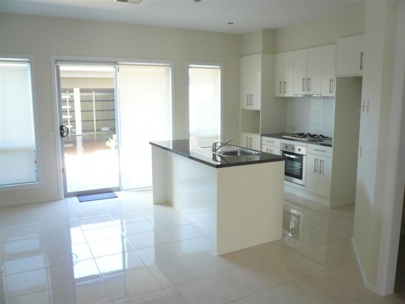 12 Charles Matthew Cr, Woodville SA 5011