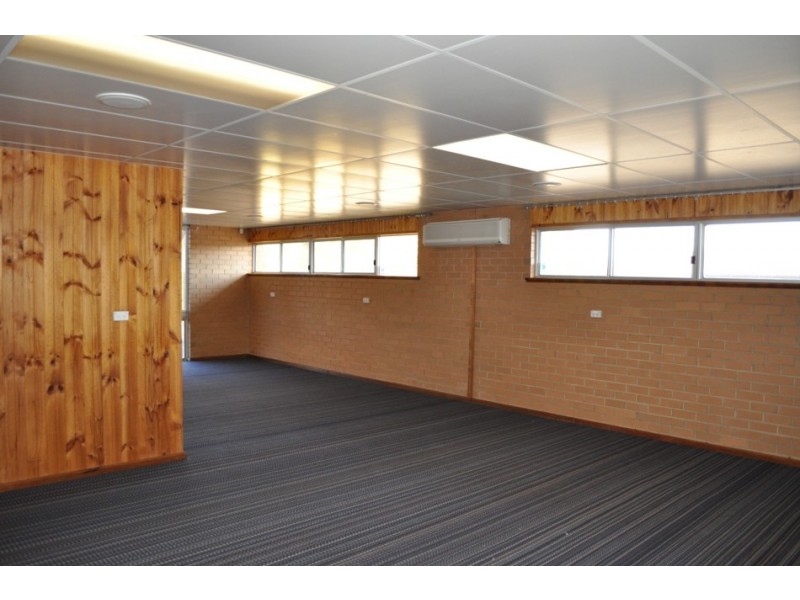 49 McIntyre Road, Para Hills West SA 5096