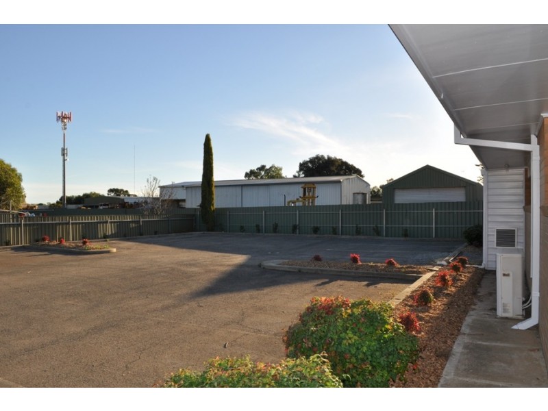 49 McIntyre Road, Para Hills West SA 5096