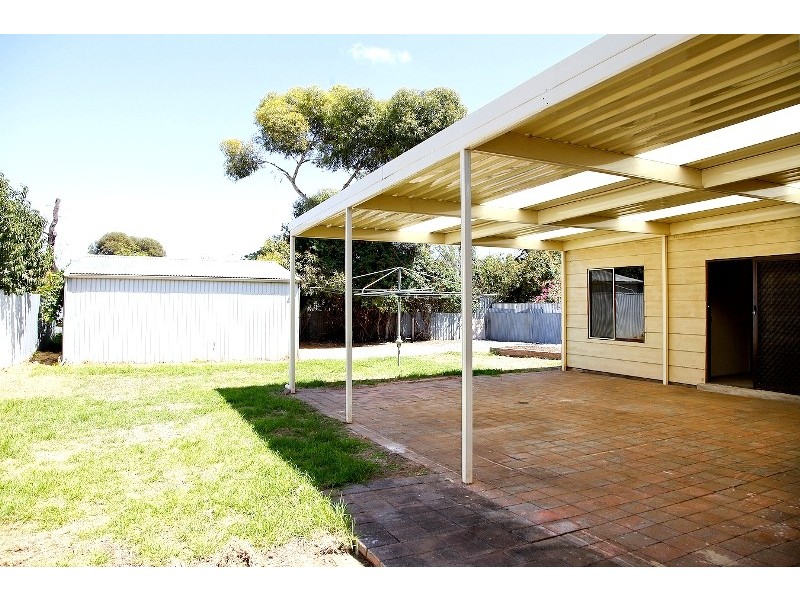 6 CAMERON ROAD, Elizabeth Vale SA 5112