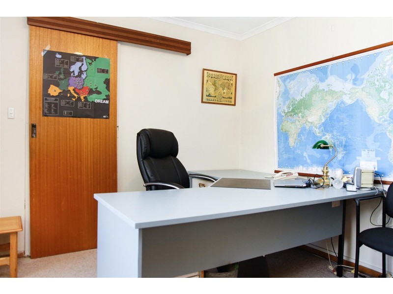 2 Avenue Road, Stirling SA 5152