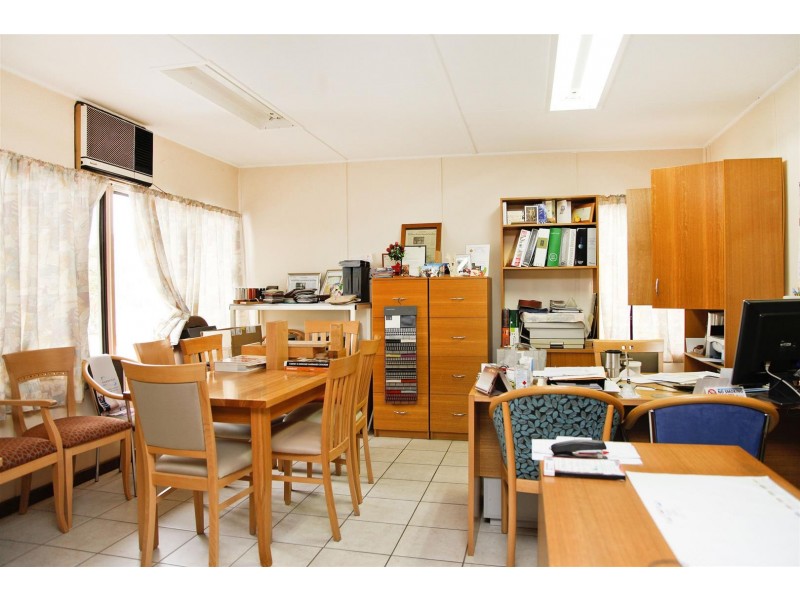 15 Ceafield Road, Para Hills West SA 5096