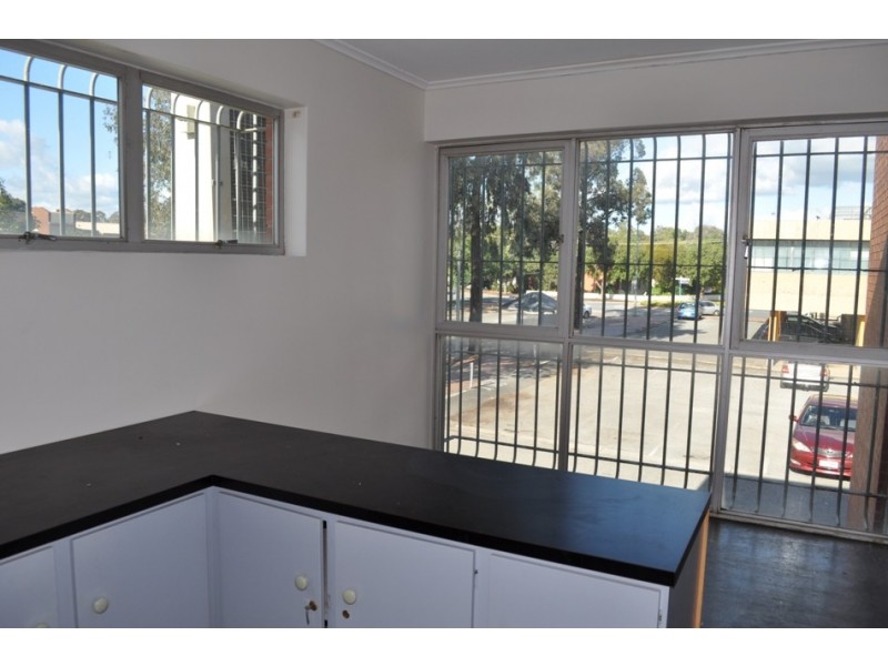 3 and 8/89 John Street, Salisbury SA 5108