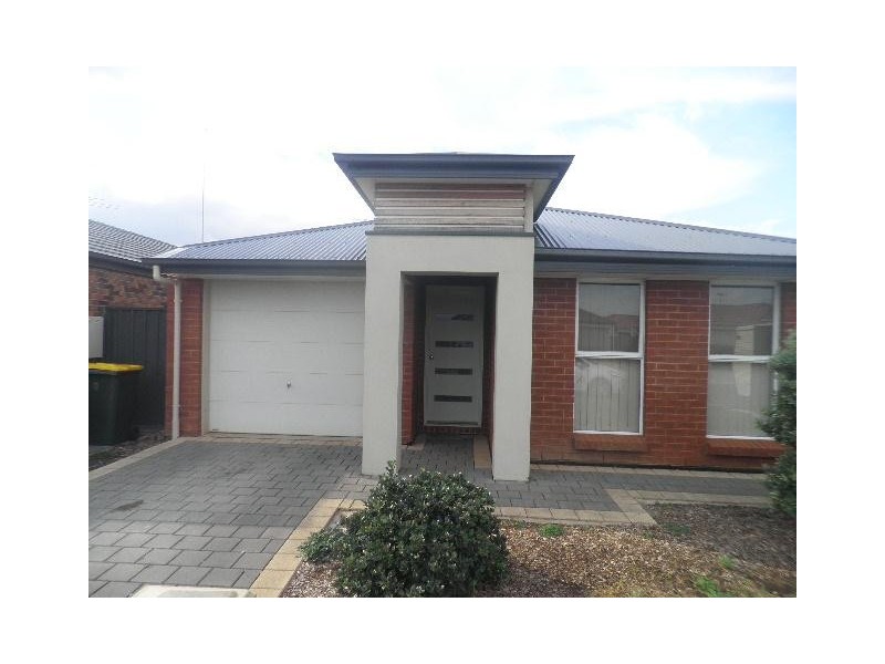 12 Callabonna Avenue, Andrews Farm SA 5114