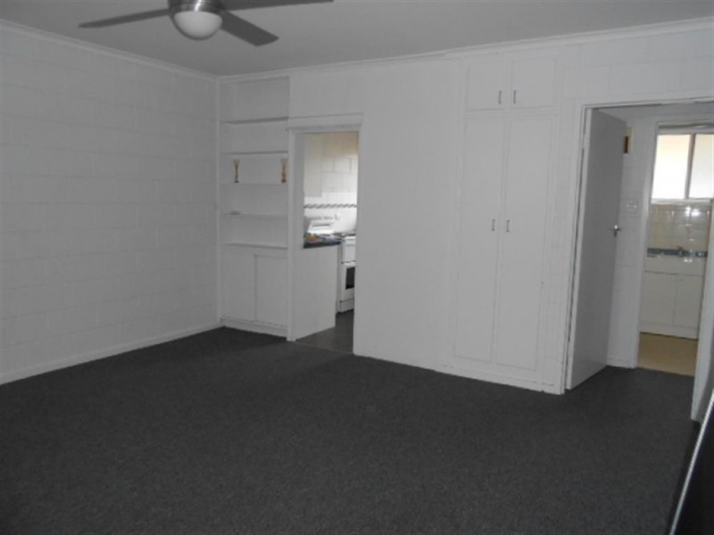 2/10 Neville Avenue, Christies Beach SA 5165