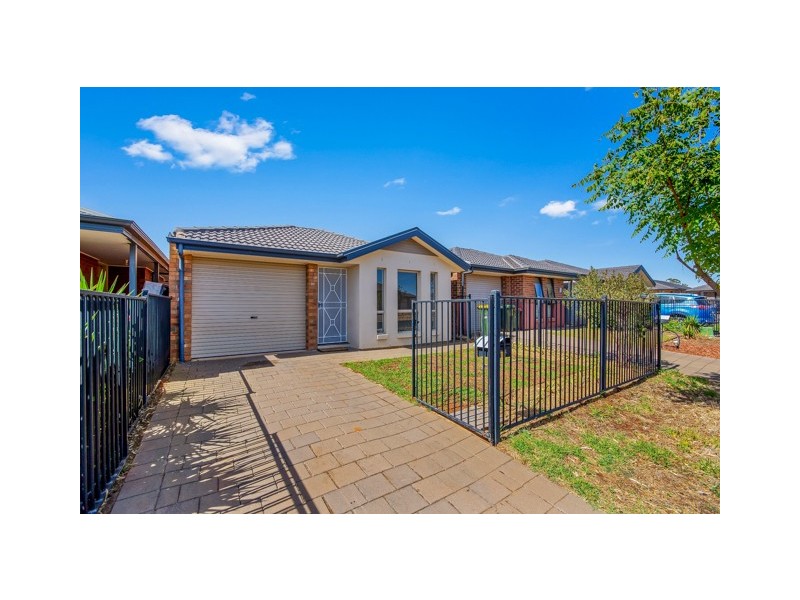 83 Admiralty Crescent, Smithfield SA 5114