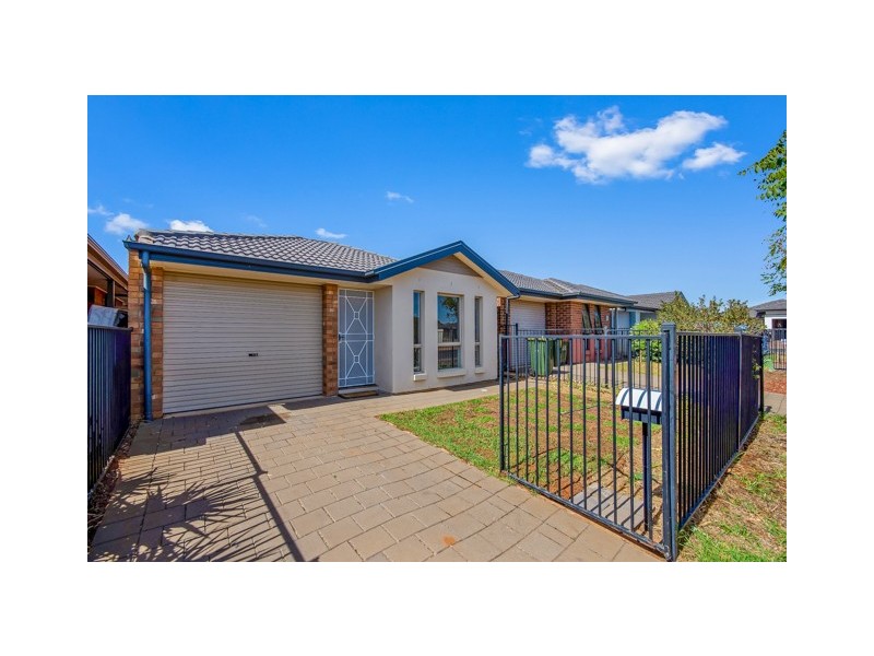 83 Admiralty Crescent, Smithfield SA 5114