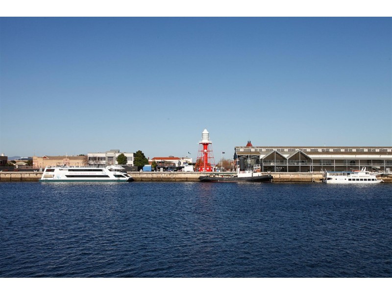17 Commercial Road, Port Adelaide SA 5015