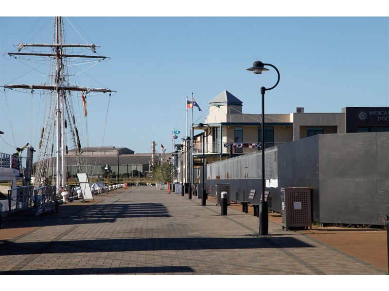 17 Commercial Road, Port Adelaide SA 5015