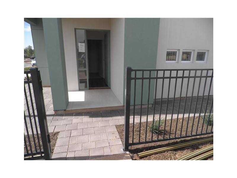 2 Douglas Drive, Munno Para SA 5115