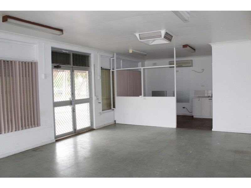 Shop 4/18-22 Anderson Walk, Smithfield SA 5114