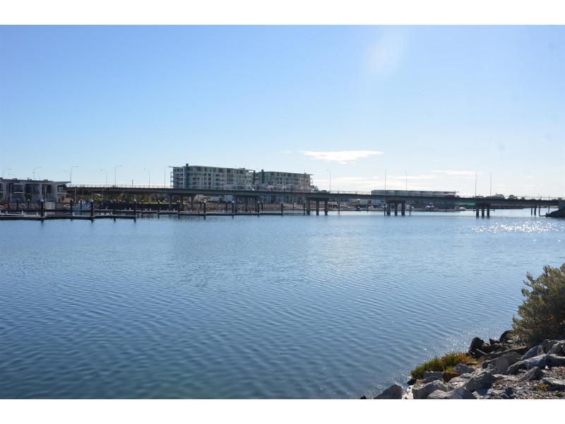 5 Sarnia Way, Port Adelaide SA 5015
