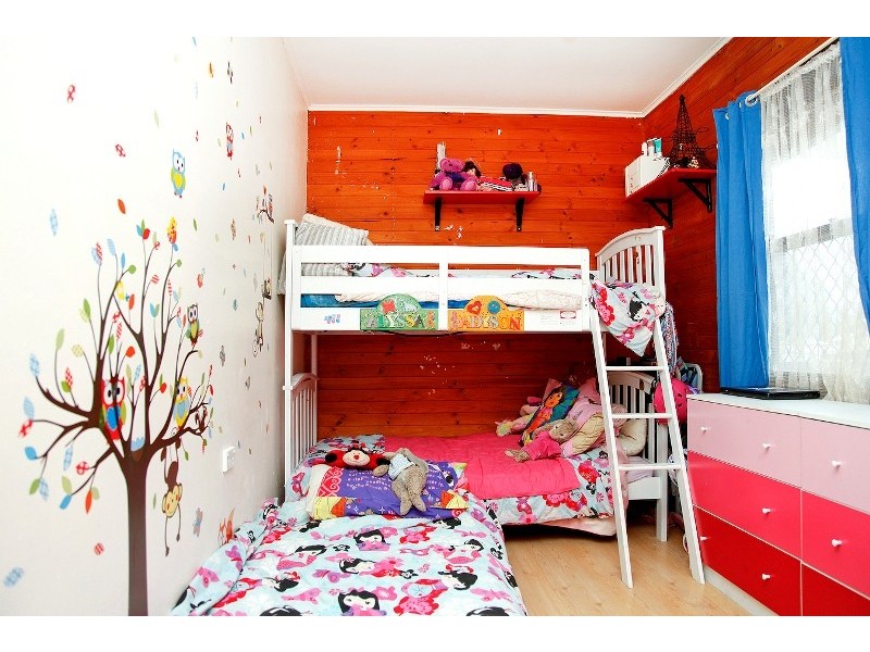 28 Barton Road, Elizabeth Downs SA 5113