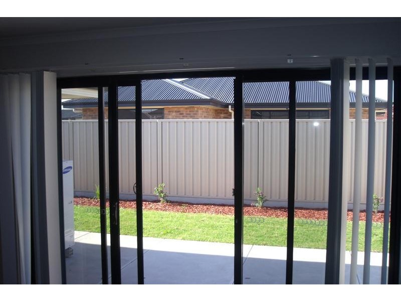 1 Angheljo Avenue, Munno Para West SA 5115