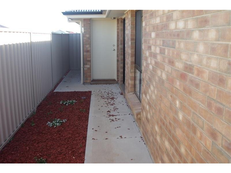 1 Angheljo Avenue, Munno Para West SA 5115