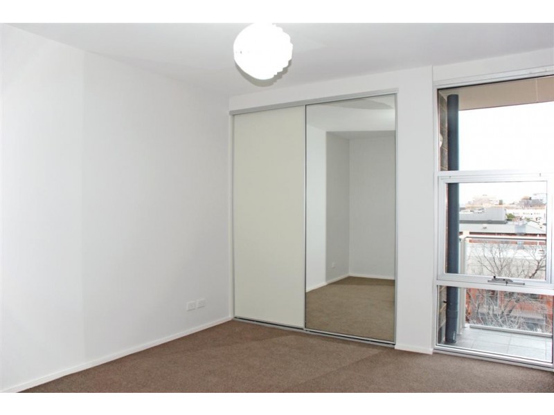 301/125 Sturt Street, Adelaide SA 5000