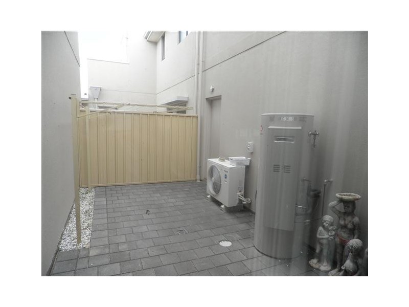 1/1 Emporer Way, Munno Para SA 5115