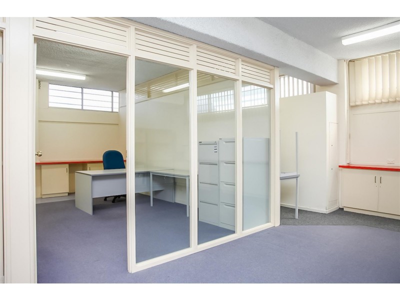 2 McLaren Parade, Port Adelaide SA 5015