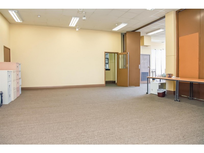 2 McLaren Parade, Port Adelaide SA 5015