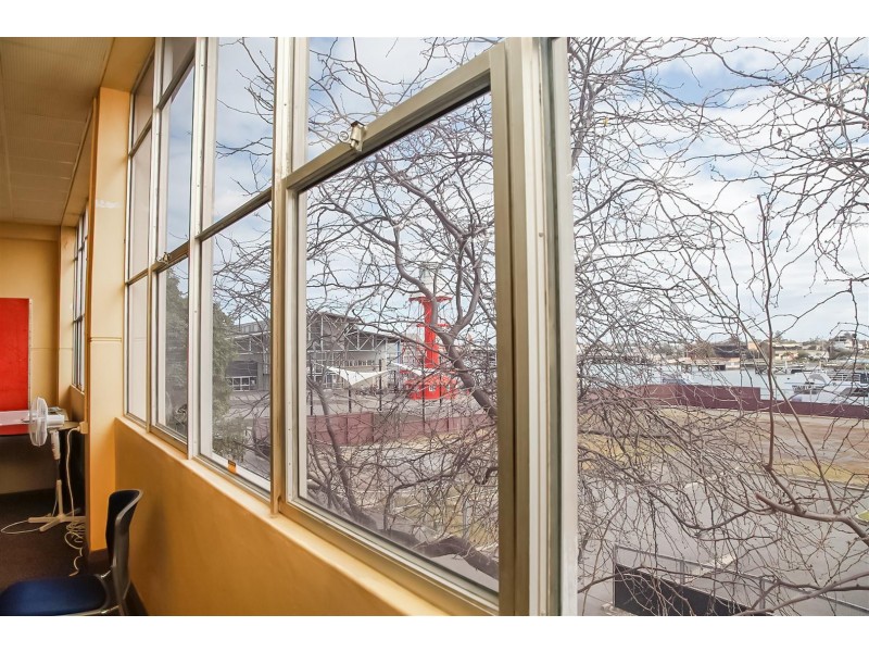 2 McLaren Parade, Port Adelaide SA 5015