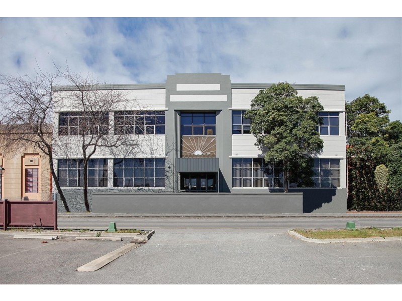 2 McLaren Parade, Port Adelaide SA 5015