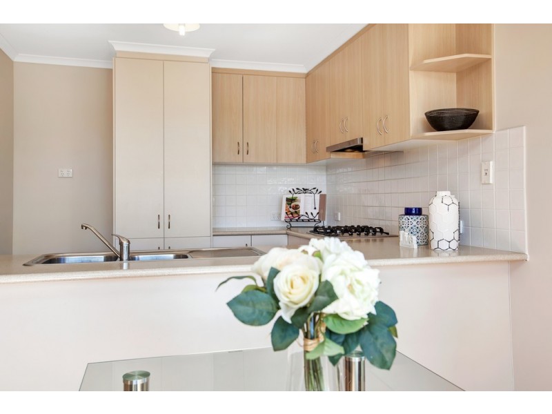 54 Wattlebird Drive, Burton SA 5110