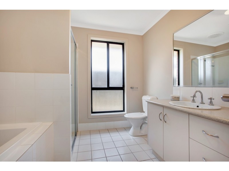 54 Wattlebird Drive, Burton SA 5110 Floorplan