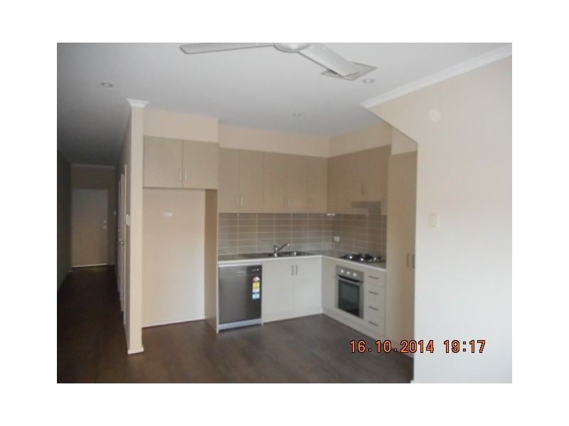 8/35 Victoria Parade, Mawson Lakes SA 5095