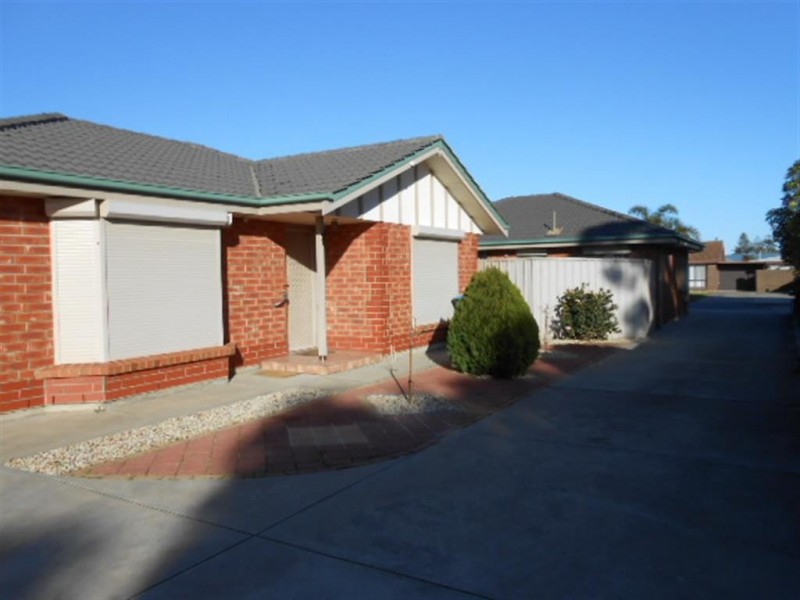 2/4 Warren  Avenue, North Haven SA 5018