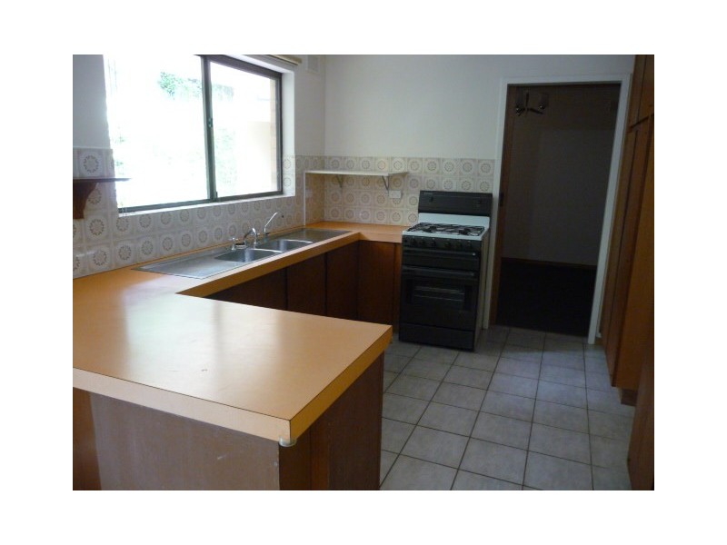 2 Avenue Road, Stirling SA 5152