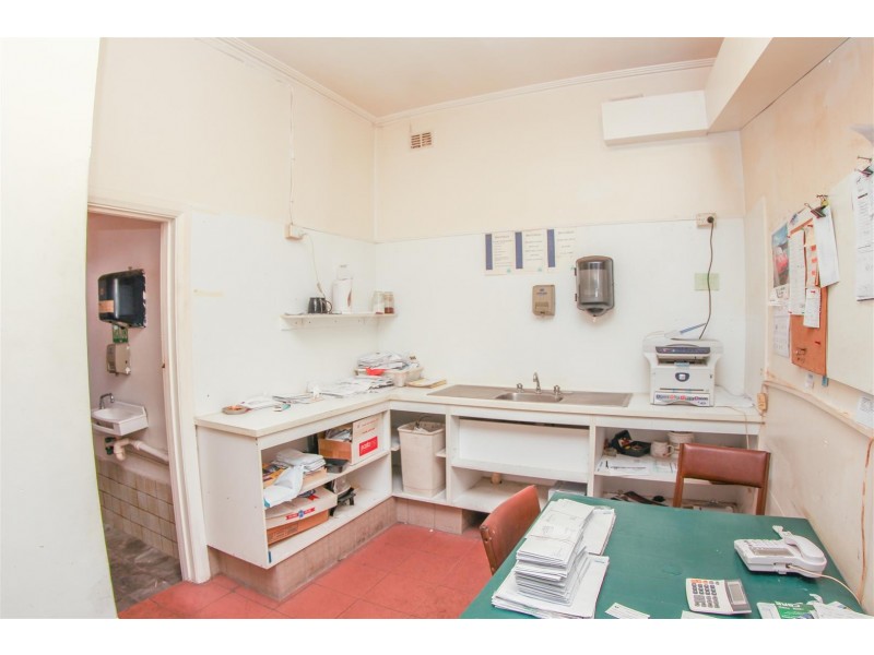 Shop B 245 Grange Road, Findon SA 5023