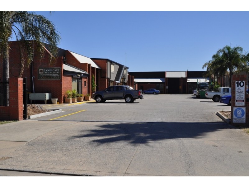 1/10 Stock Road, Cavan SA 5094