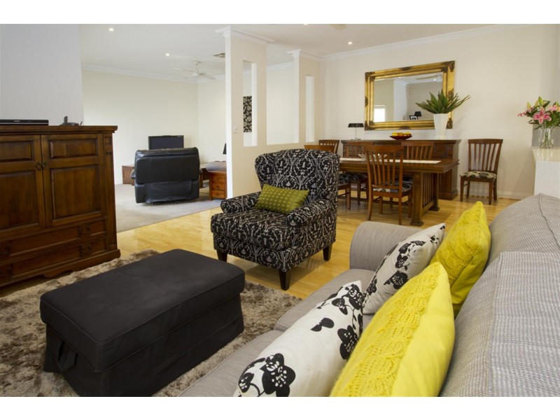 8 Charlesworth Court, Mile End SA 5031