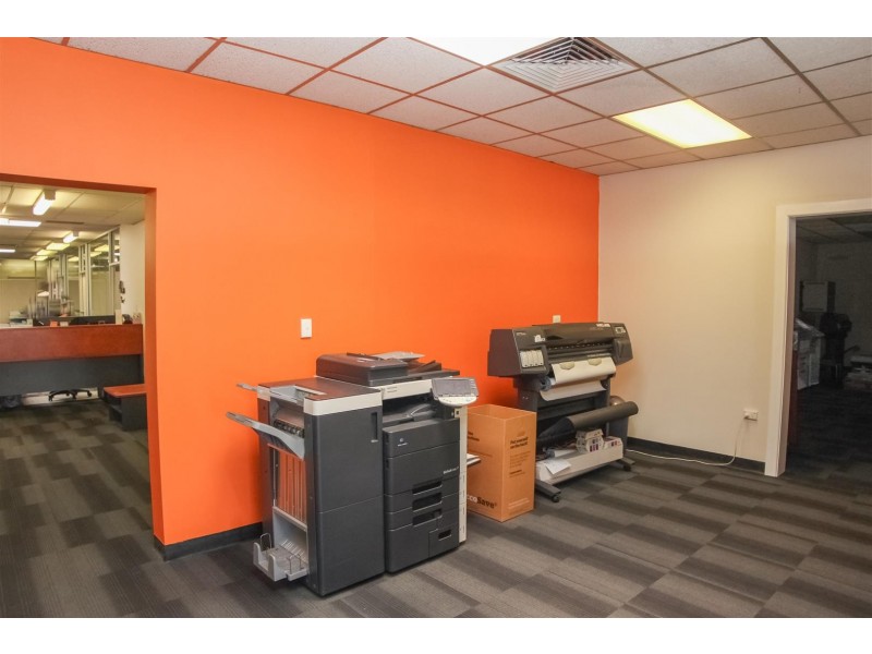 14B Henley Beach Rd, Mile End SA 5031