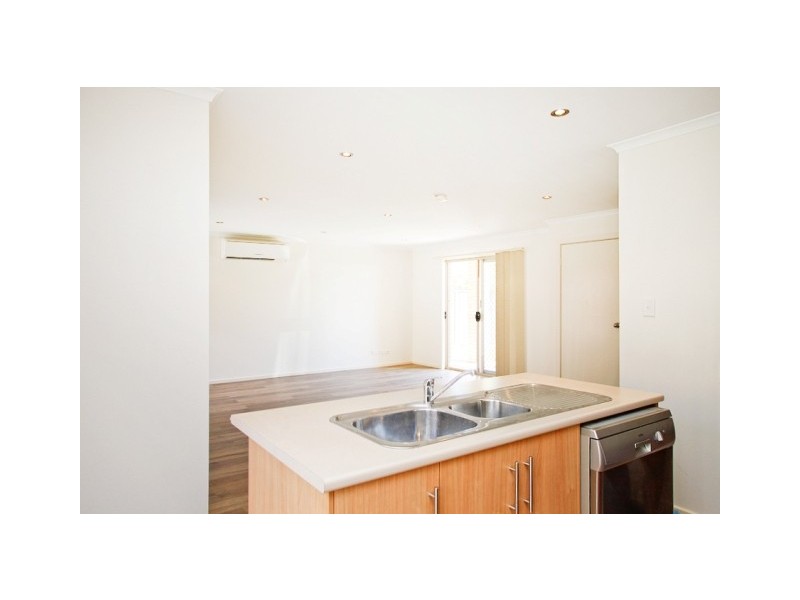 12,13-17 BURTON RD, Salisbury SA 5108