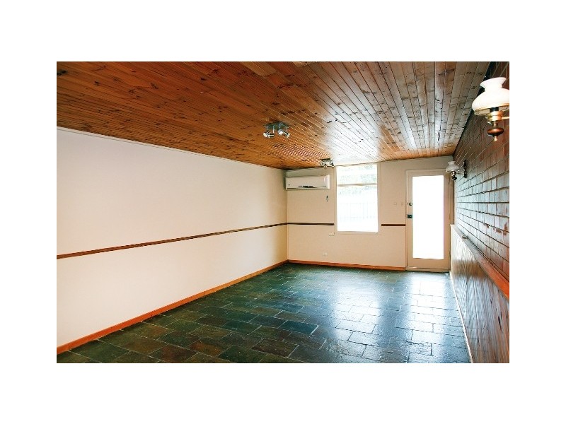 6 NURROWIN DRIVE, Ingle Farm SA 5098