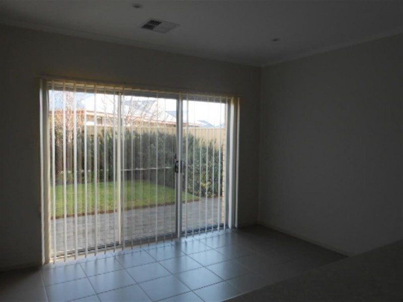 1/31 Nautical Circuit, Seaford Meadows SA 5169