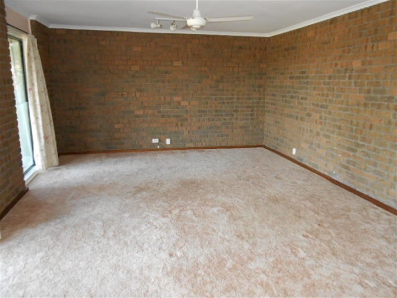 18 Manunda Way, Hallett Cove SA 5158