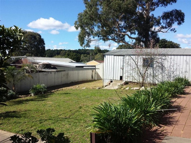 5 Homestead Drive, Aberfoyle Park SA 5159