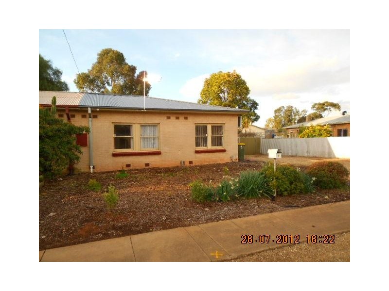 5 Hecker street, Elizabeth Grove SA 5112