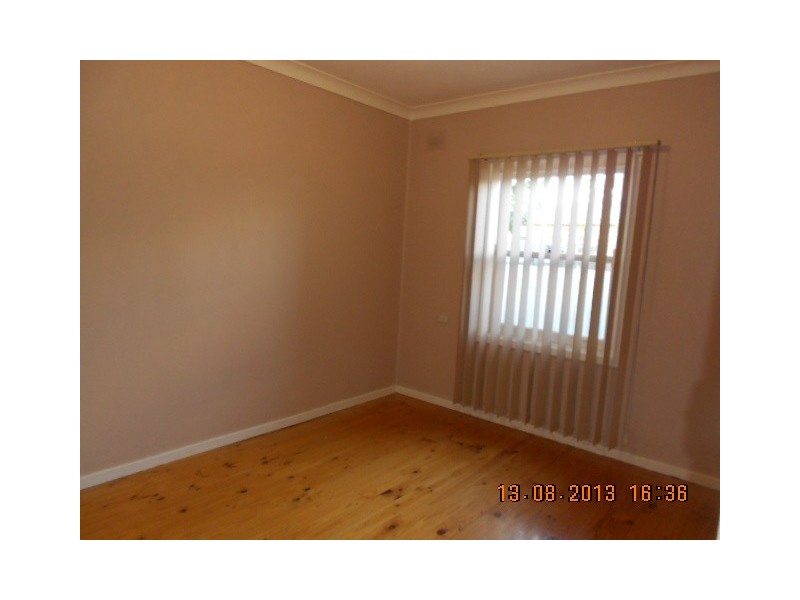 5 Hecker street, Elizabeth Grove SA 5112