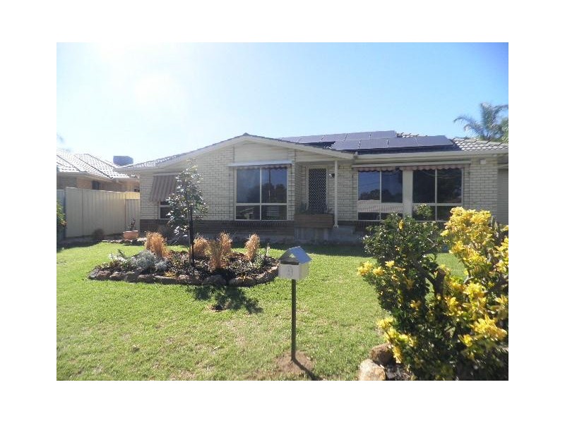9 Pierre Road, Modbury SA 5092